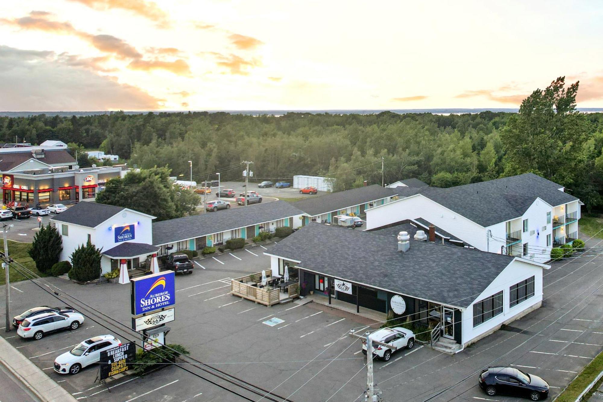 Shores Inn & Hotel Shediac Exteriér fotografie